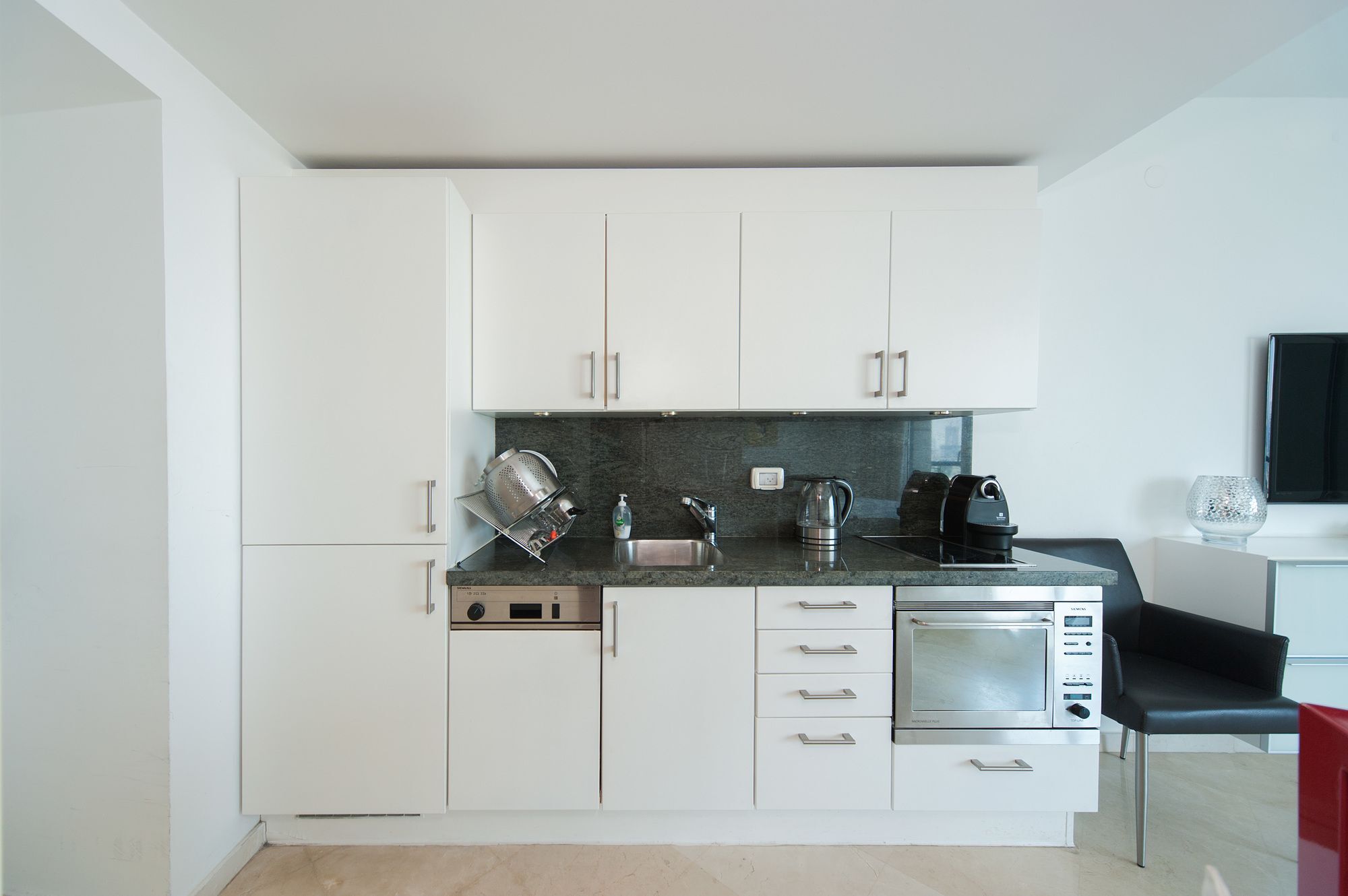 Excellent Beachfront Apt W/ Pool Access By Sea N' Rent Tel Aviv Eksteriør bilde