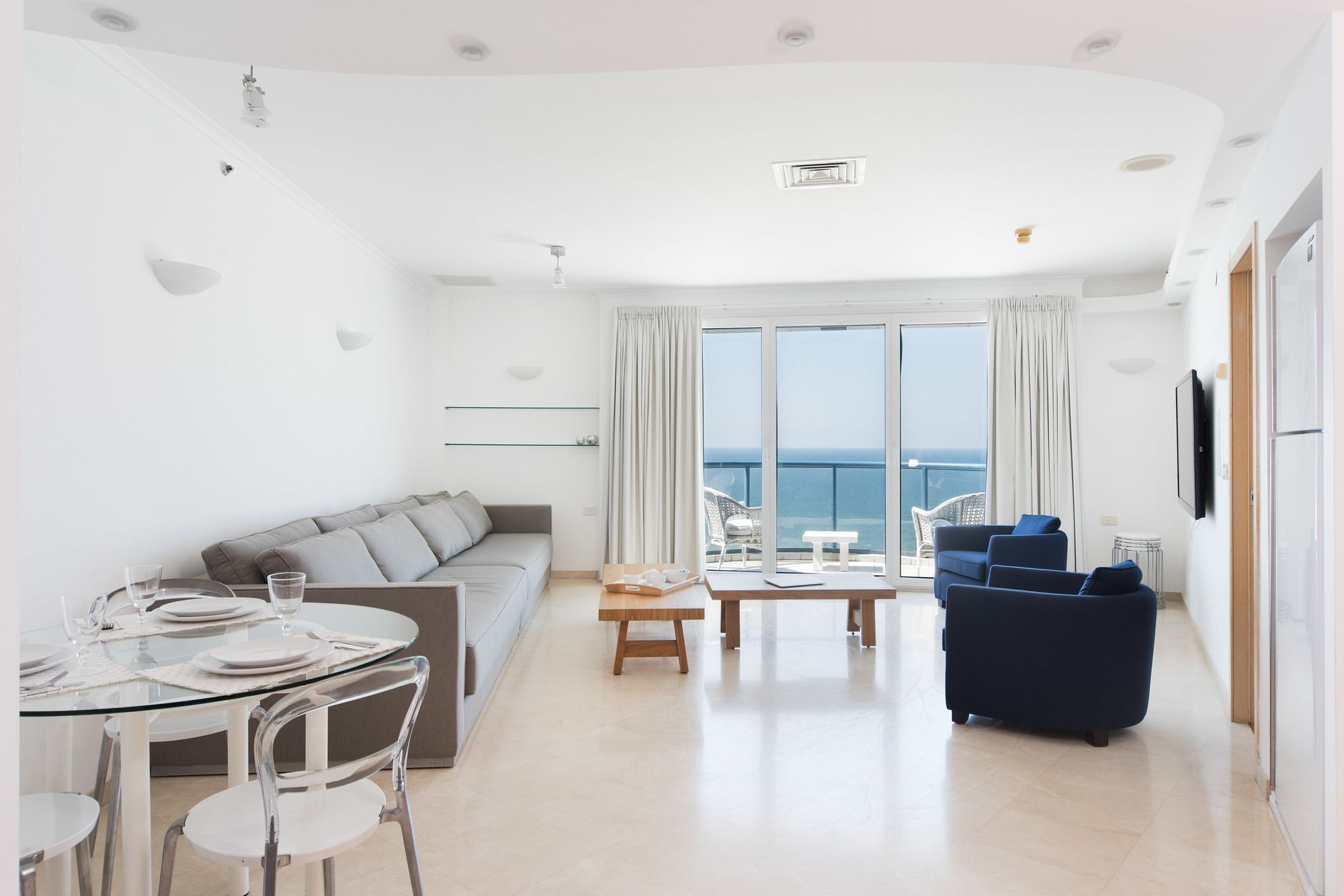 Excellent Beachfront Apt W/ Pool Access By Sea N' Rent Tel Aviv Eksteriør bilde